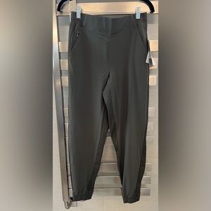NWT Athleta Brooklyn ankle pant size 6 dark green